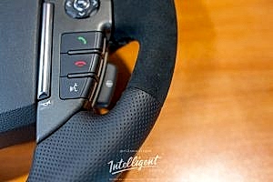 Land Rover Discovery пошив руля, химчистка, полировка